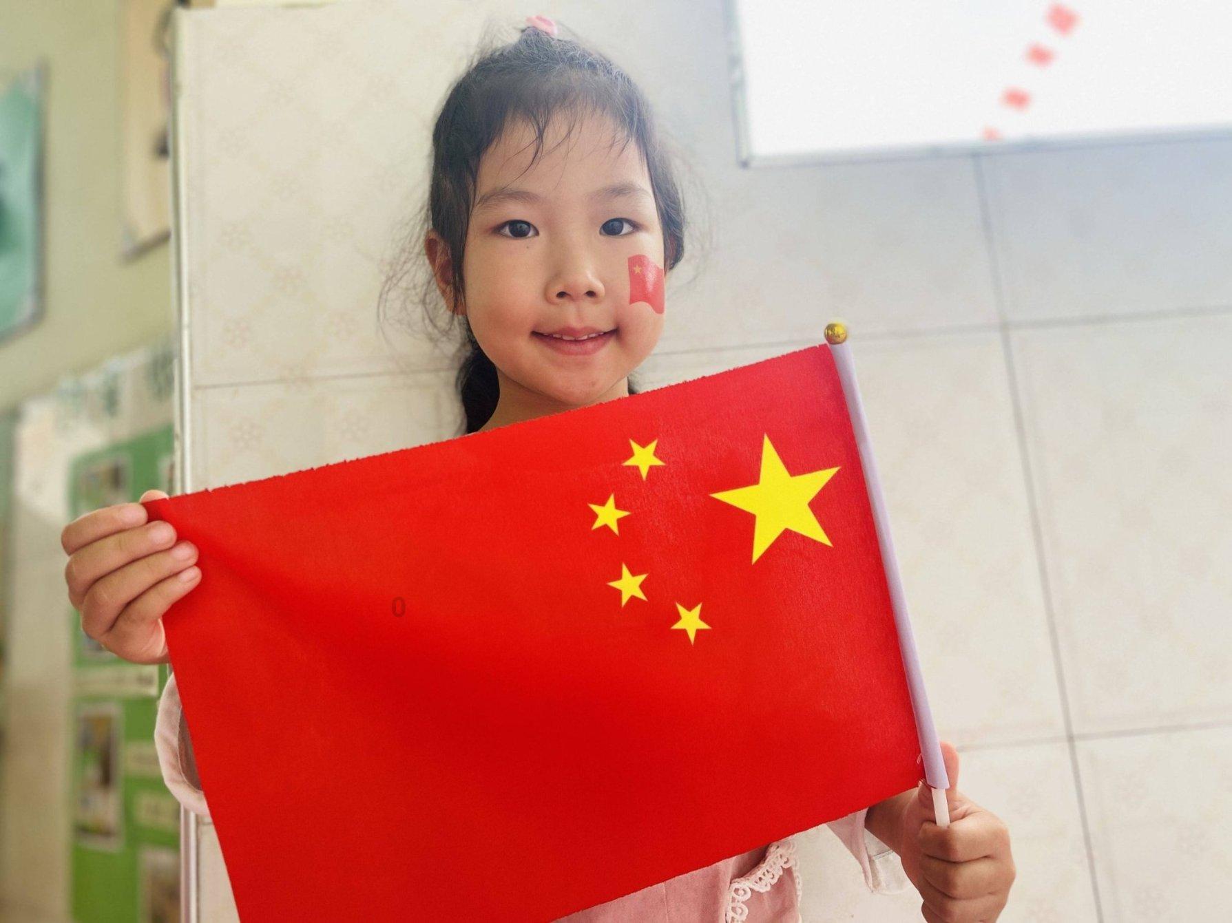 卡通汽车拼拼看